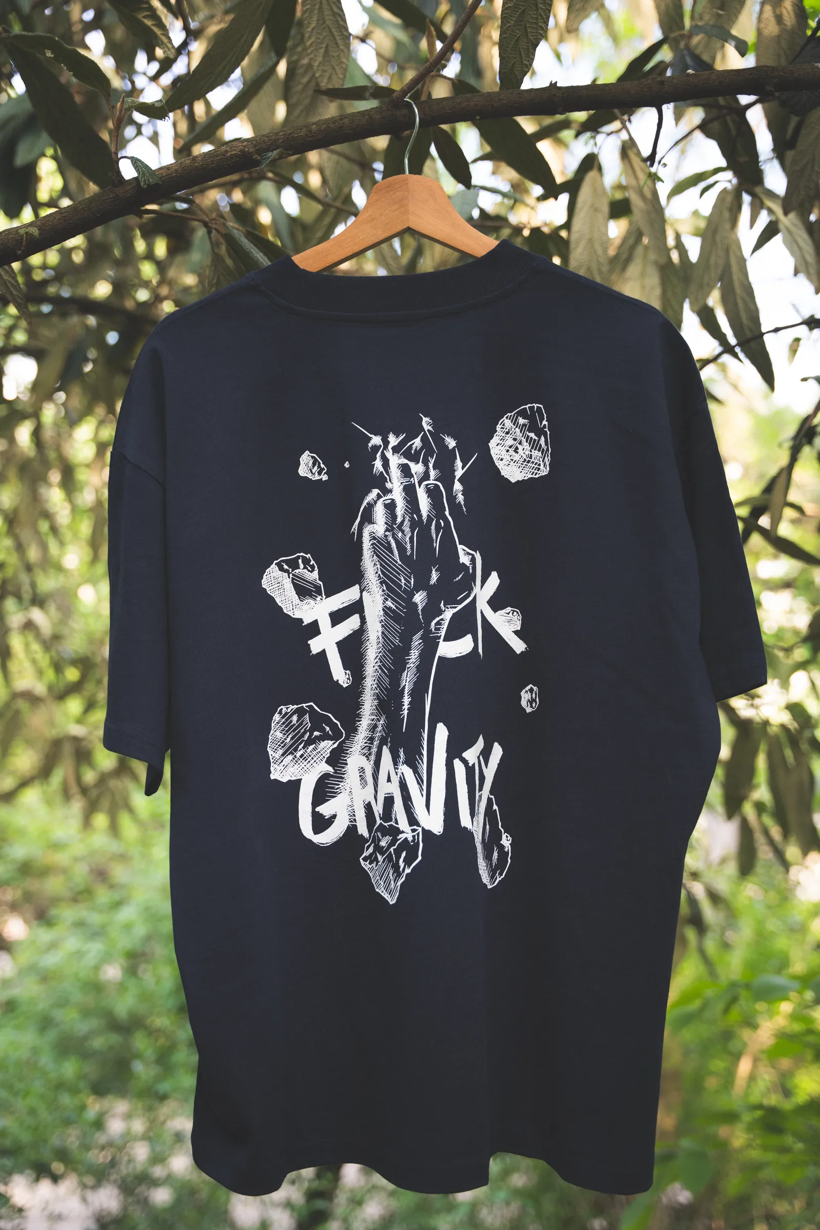 Fuck Gravity - Bleu